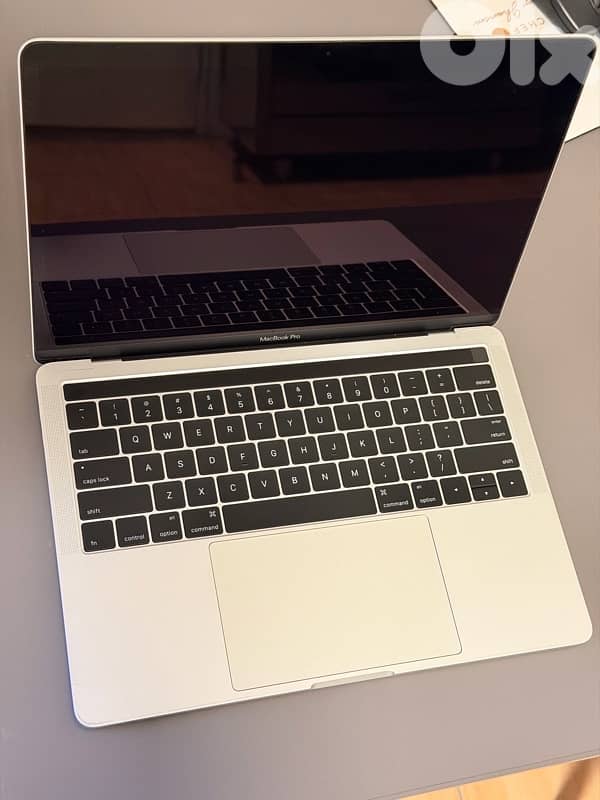 Macbook pro  2016 MacOS Catalina ( need repair) 1