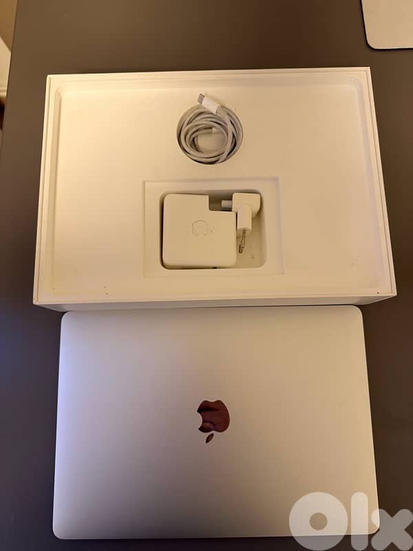Macbook pro  2016 MacOS Catalina ( need repair) 2
