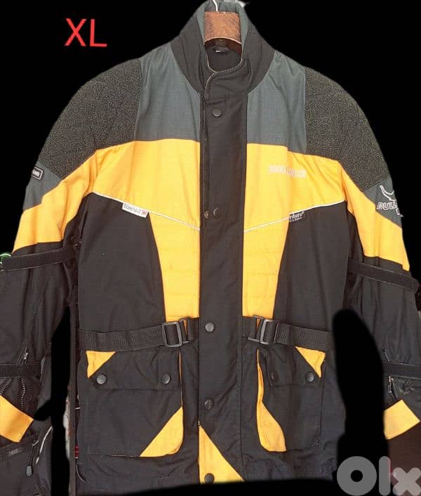 skii and snowboard , skiidoo vest and pants 4