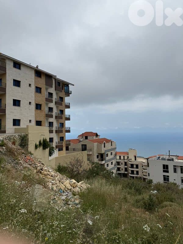 land for sale in halat أرض للبيع في حالات 4