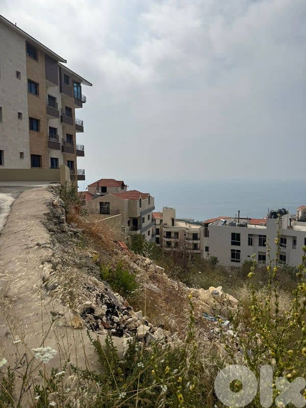 land for sale in halat أرض للبيع في حالات 9
