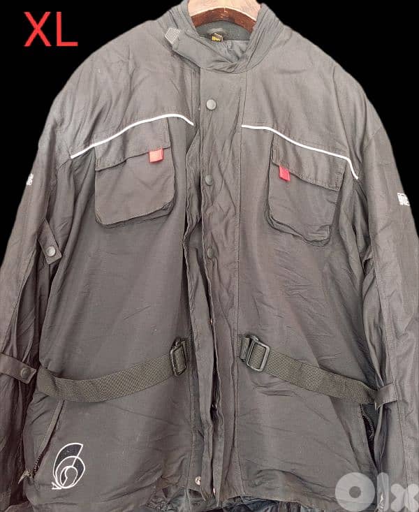 skii , skidoo snowboard vest and pants 5