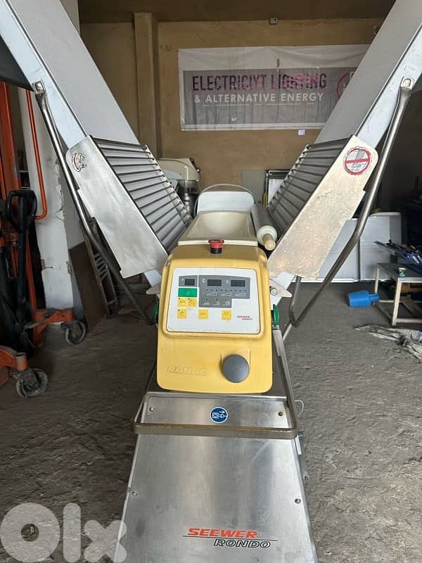 رقاقة كرواسان اوتوماتيك Rondo 1