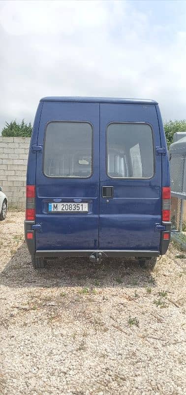 للبيع فان خارق 4