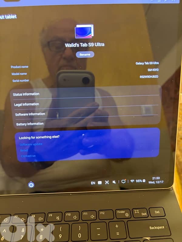 Samsung Tab S9 Ultra with cover keyboard and pen 3
