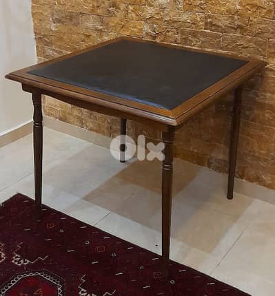 طاولة سنديان