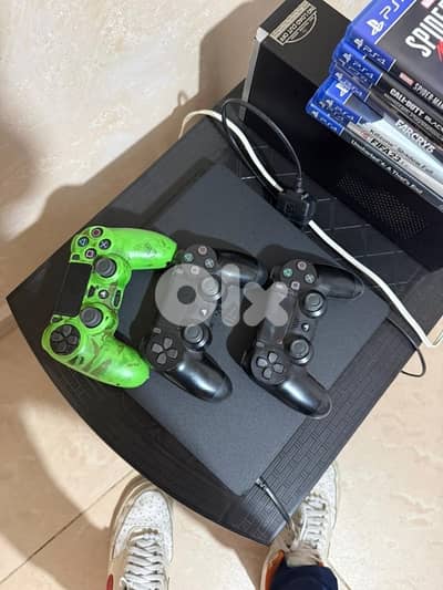 PS4 + UPS + 9 games for sale