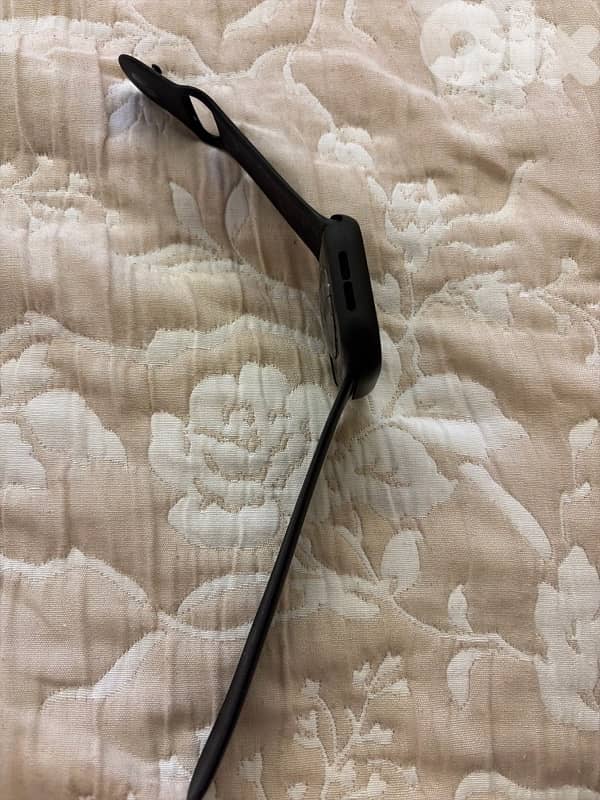 Apple Watch Series 10 in excellent condition 3