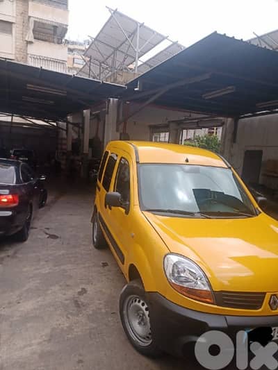 رينو كانجو 2006