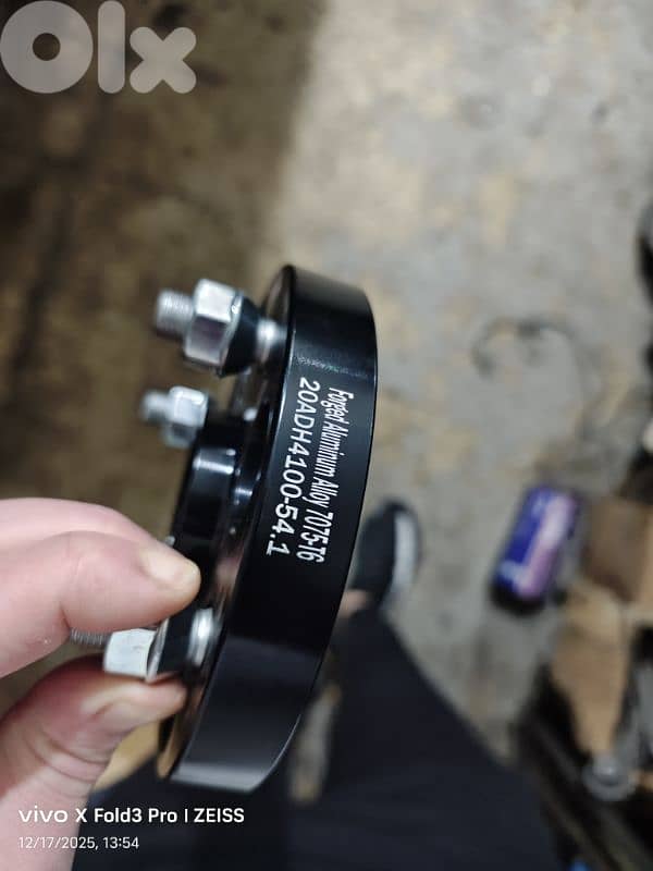 4x100 2.0 CM 54.1 - 4 spacers 1