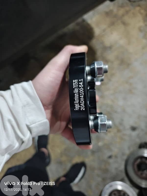 4x100 2.0 CM 54.1 - 4 spacers 4