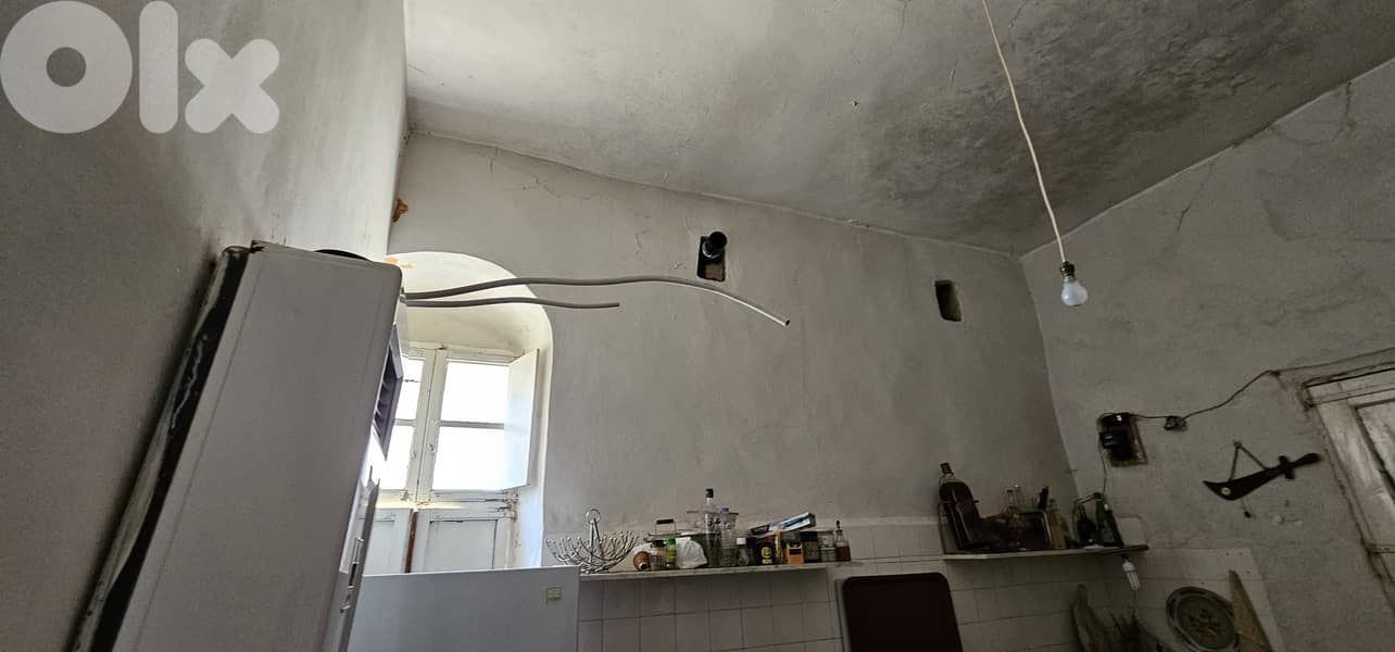 RWK187GZ - Land with Old house for sale in Kfardebian 5