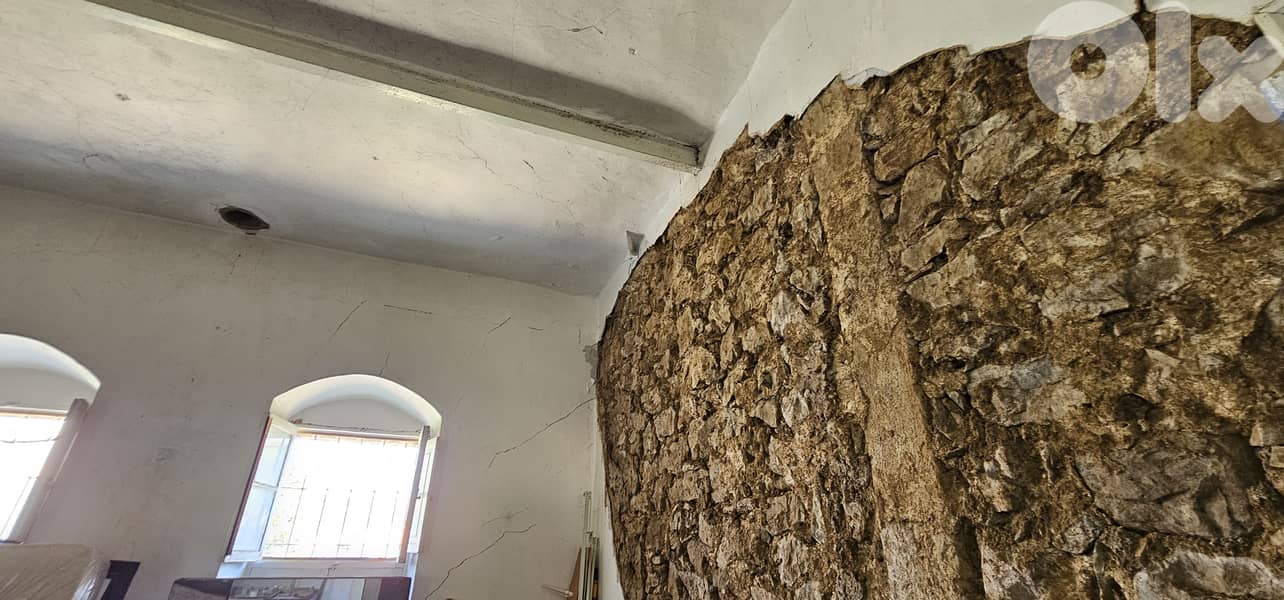 RWK187GZ - Land with Old house for sale in Kfardebian 9