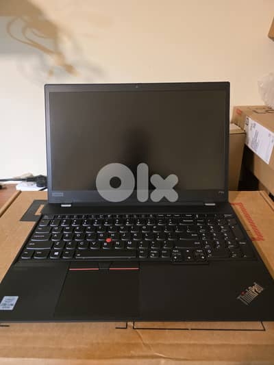 LENOVO P15S WORKSTATION CPU I7 10610U RAM GB 20 P520 VGA LENOVO P15S WORKSTATION CPU I7 10610U RAM GB 20 P520 VGA