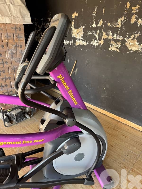 نادي حديد أميركي للبيع 2