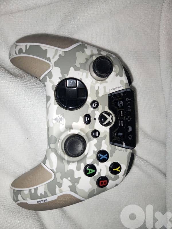 wired Xbox controller 3