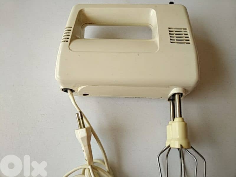 Vintage Moulinex hand mixer - Not Negotiable 1