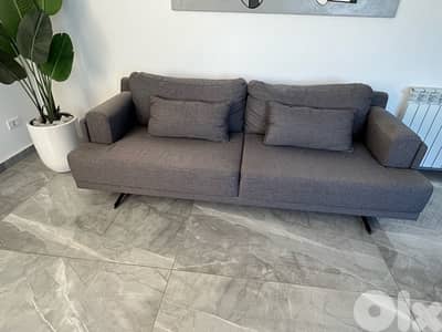 Grey Sofa – 220 cm – Great Condition – $450