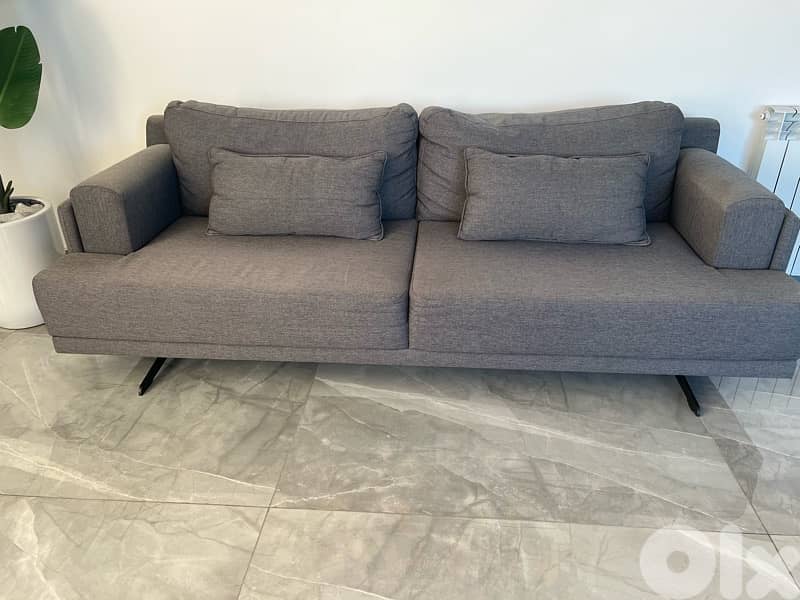 Grey Sofa – 220 cm – Great Condition – $450 1