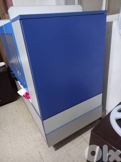 سرير بيبي مع فرشه للبيع بداعي السفر