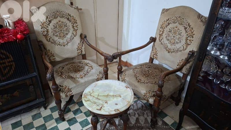 2 french antique bergères with table in excellent condition 3