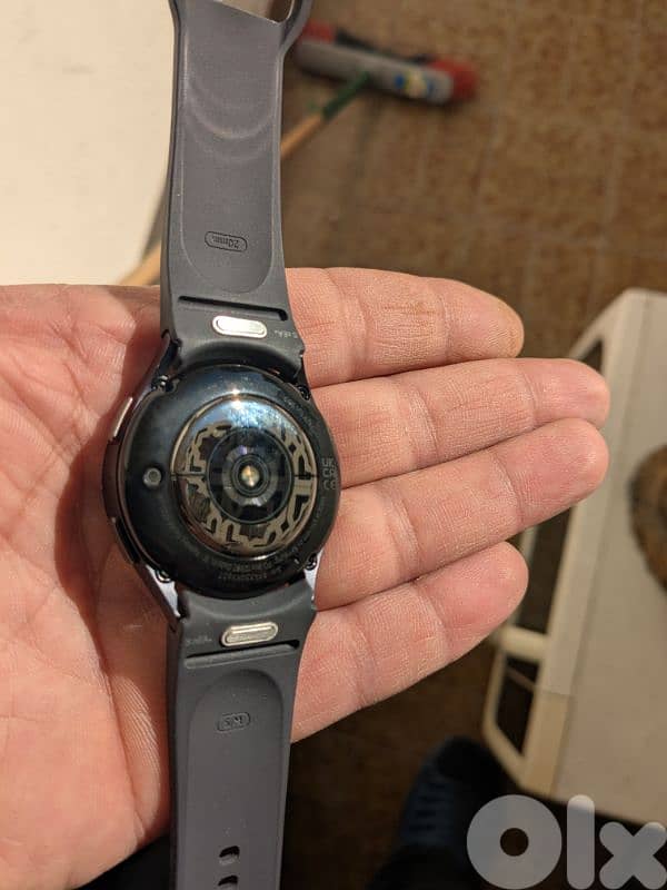 Samsung Galaxy watch 6 Sapphire Crystal 40 mm 10