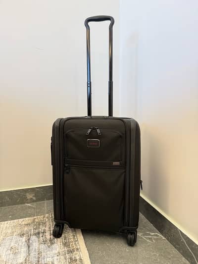 TUMI carry - on / barely used - very good condition