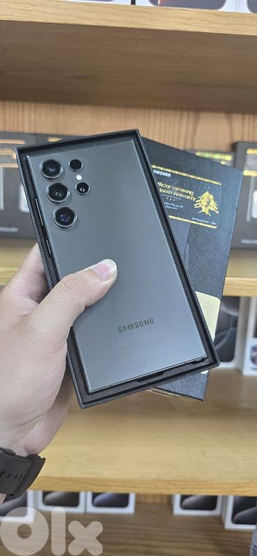 samsung s24 ultra 256 gb 12 ram like new bms warranty