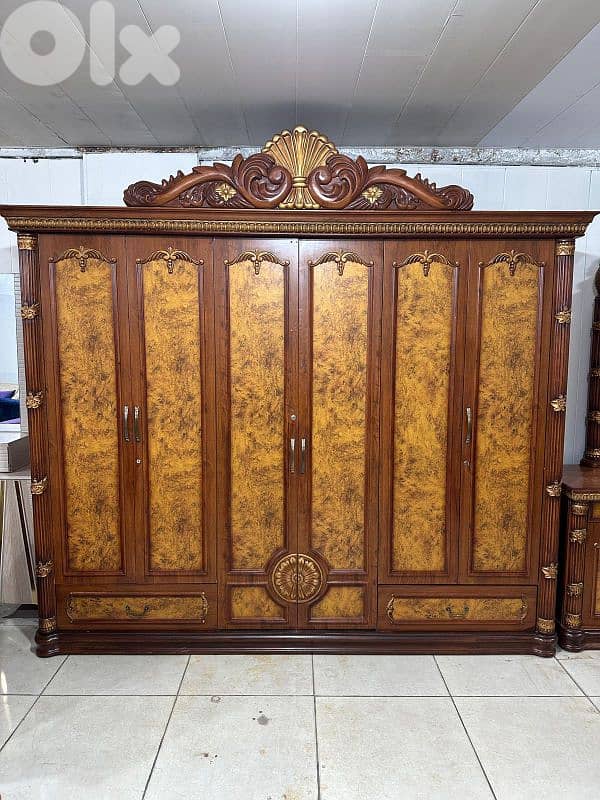 غرفة نوم ملوكيه 1