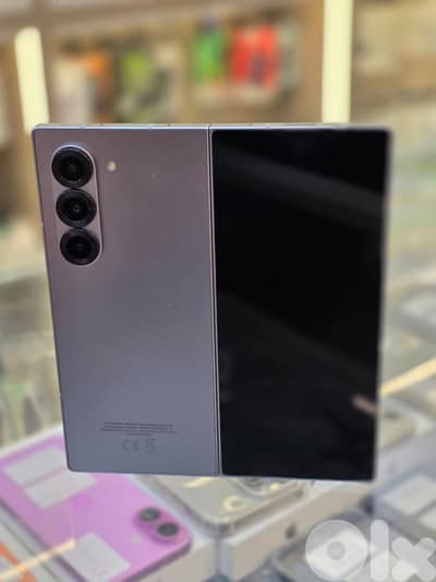 Used samsung galaxy zfold 6 12/256 gb Silver Shadow 800$