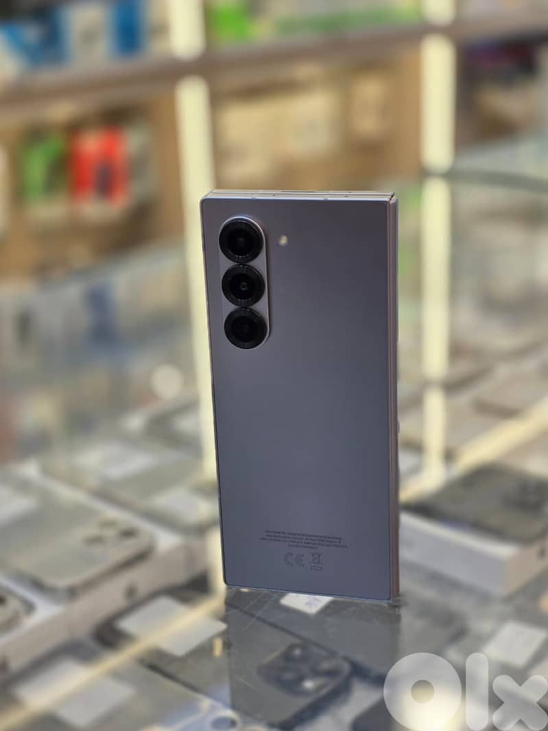 Used samsung galaxy zfold 6 12/256 gb Silver Shadow 800$ 1