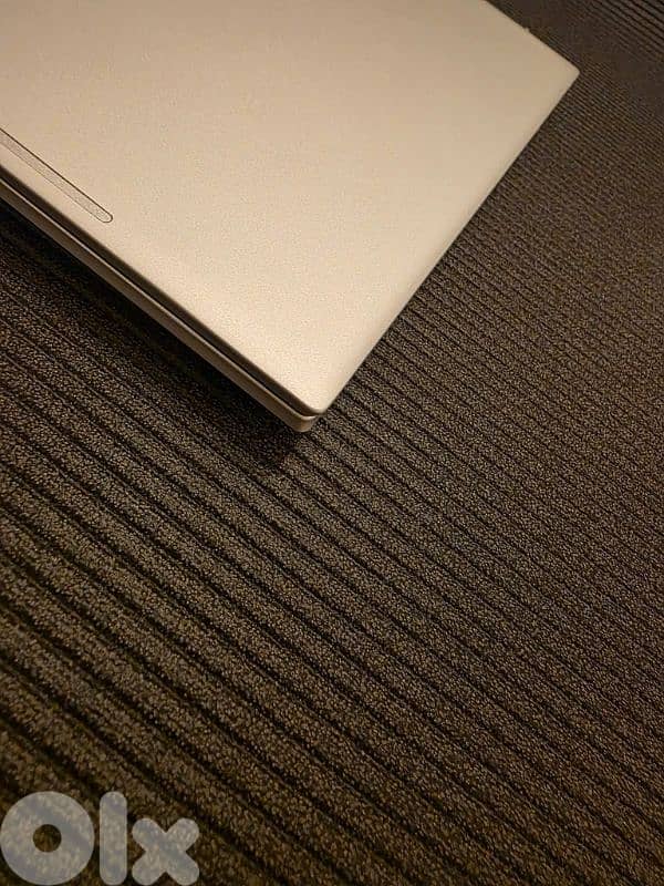 HP PAVILION CORE I7 GENERATION 13/ 16G RAM/ 512 NVME/ / vga XE IRIS 2