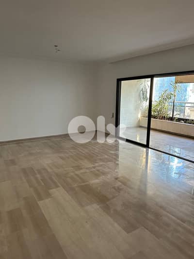 Apartment for rent in Achrafieh شقة للايجار في اشرفية