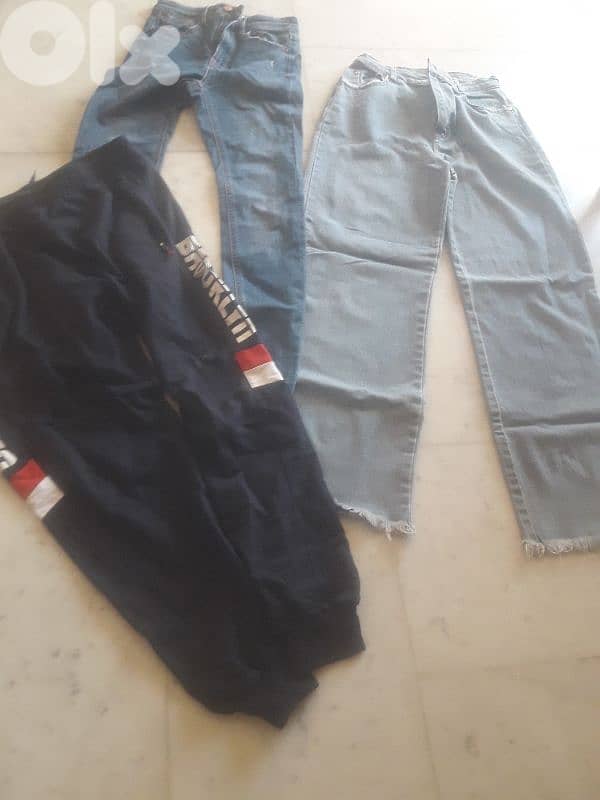 شروة اكثر من ٨٠ قطعة تقريبا تياب واحذية لقطة 6