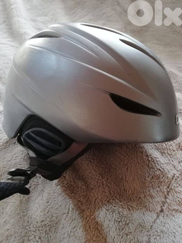 Giro ski helmet size M 2