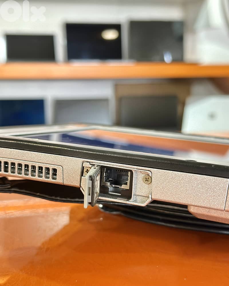 PANASONIC TOUGHBOOK FZG1-3 CORE i5 10” FHD+ TOUCHSCREEN TABLET 4