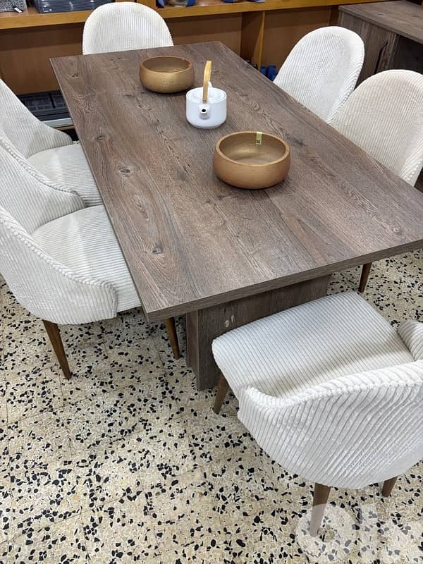 Dining table & console 1