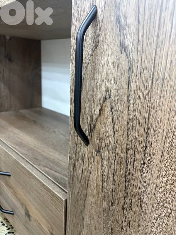 Dining table & console 2