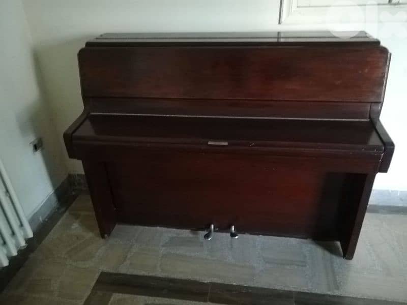 old D'almaine piano 1