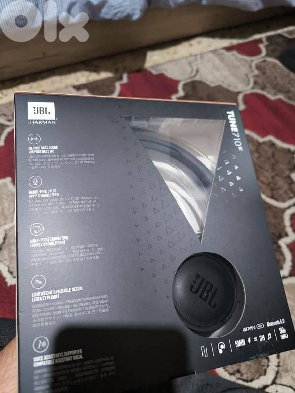 JBL 710BT Wireless Headphones (USED!) 3