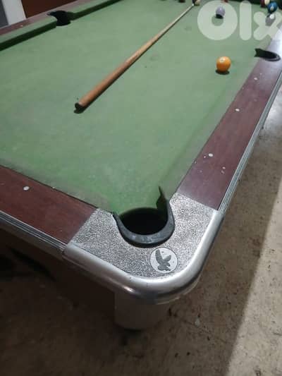 billiard