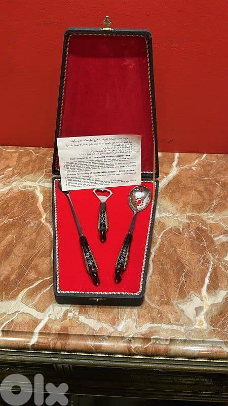 طقم جزيني الاصلي مع شهادة،بالعلبة غير مستعمل،قطع فنية من تراث لبنان 2