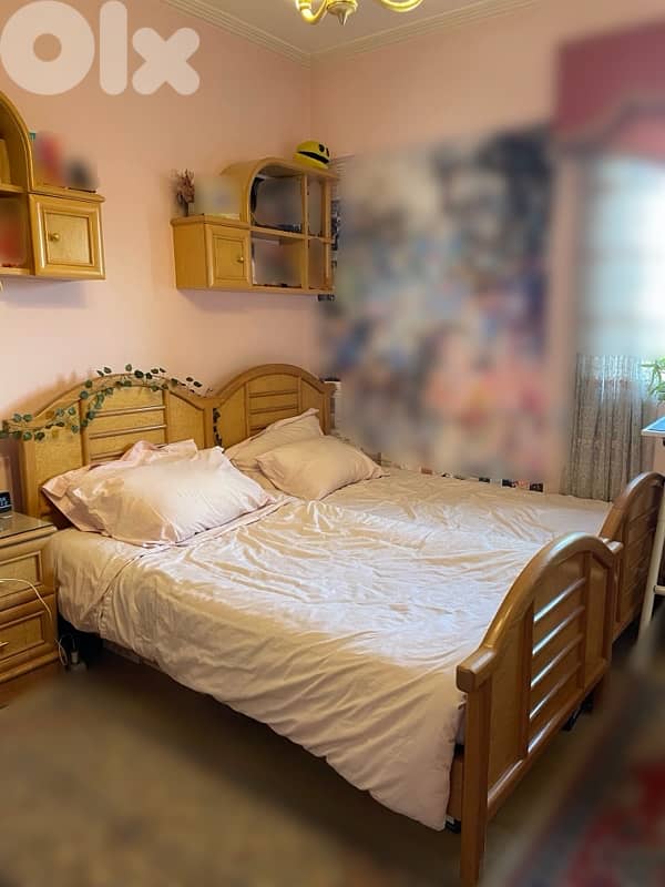 Two TwinXL beds great condition -خشب زين 1