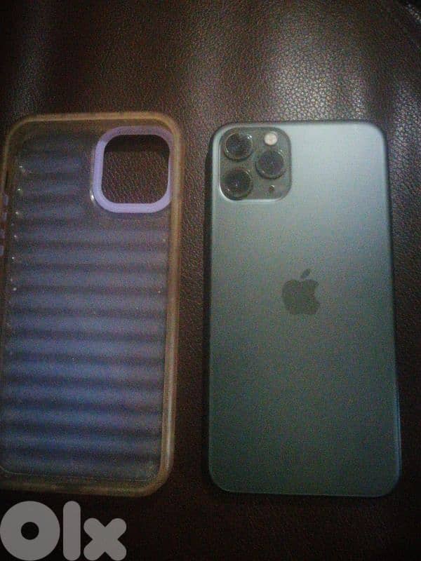 موبايل ايفون ١١ برو ماكس 1