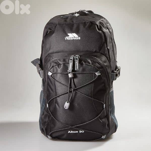 tresspass albus 30L hiking bag 1