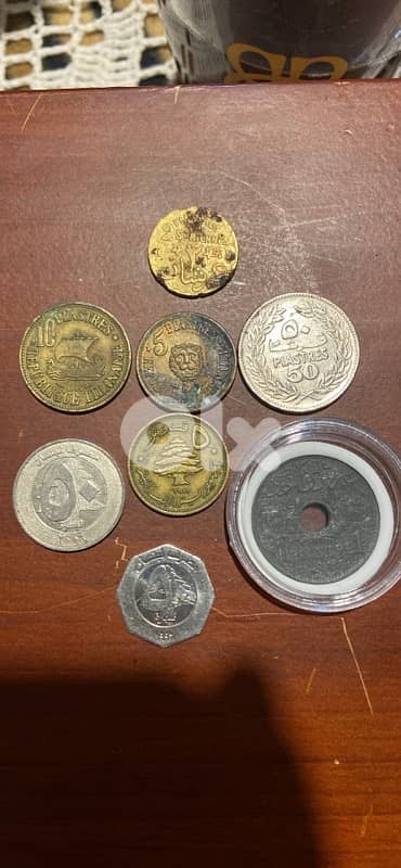 مجموعة عملات لبنانية متنوعة 1