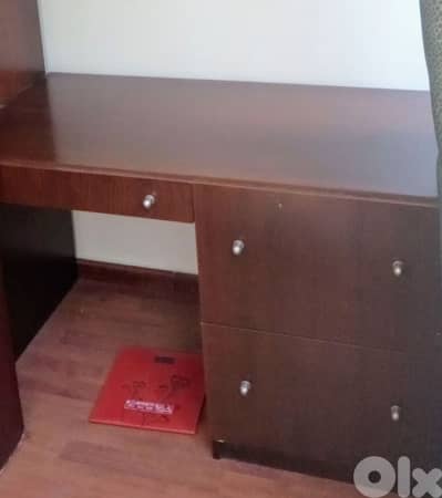 Low Price Mahogany Wooden Desk