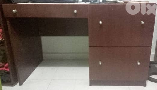 Low Price Mahogany Wooden Desk