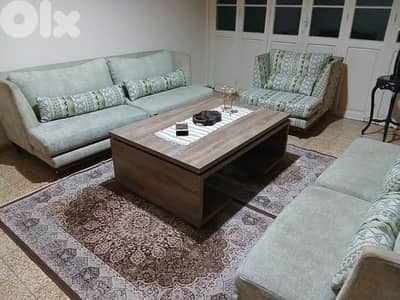 صالون بحاله جيده