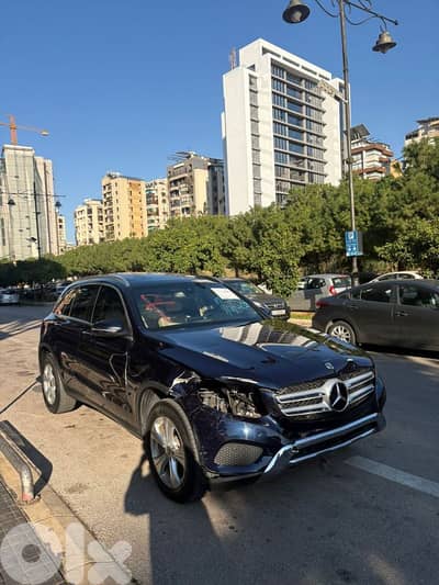 Mercedes-Benz GLC-Class 2018 4matic ajnbye ba3do